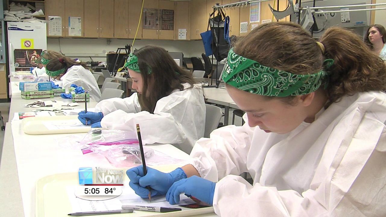Local middle schoolers encouraged to love math and science at Camp GEMS 1.jpg